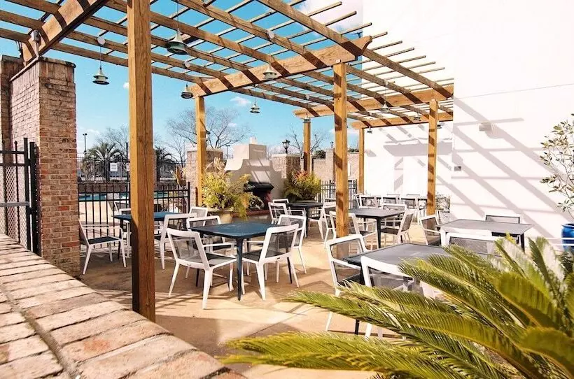 スタンダードルーム, Crowne Plaza Charleston, An Ihg