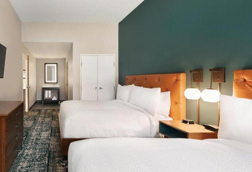 جناح غرفتين نوم, Four Points By Sheraton Raleigh Arena