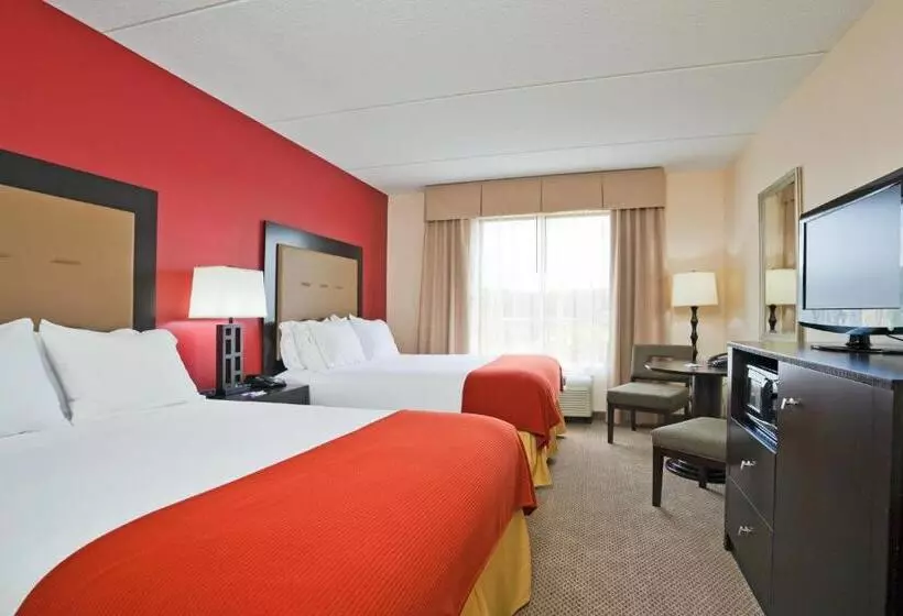 スイート, Holiday Inn Express Hotel & Suites Kodak East Sevierville, An Ihg