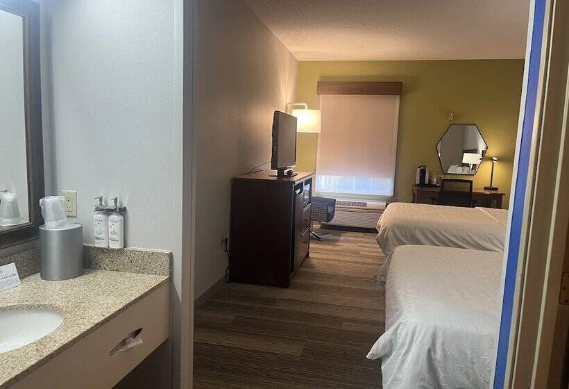 غرفه قياسيه سريرين مزدوجين, Holiday Inn Express Hotel & Suites Sioux Falls At Empire Mall, An Ihg