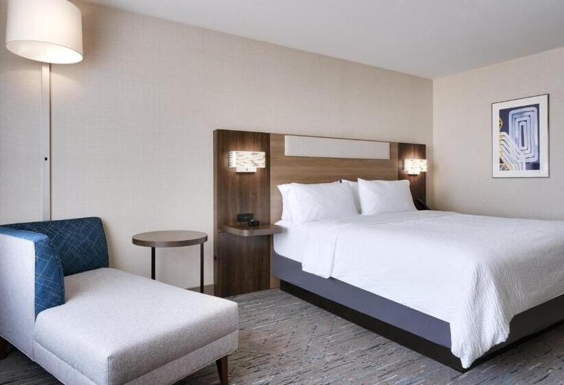 اتاق استاندارد با تخت بزرگ, Holiday Inn Express And Suites Helena, An Ihg