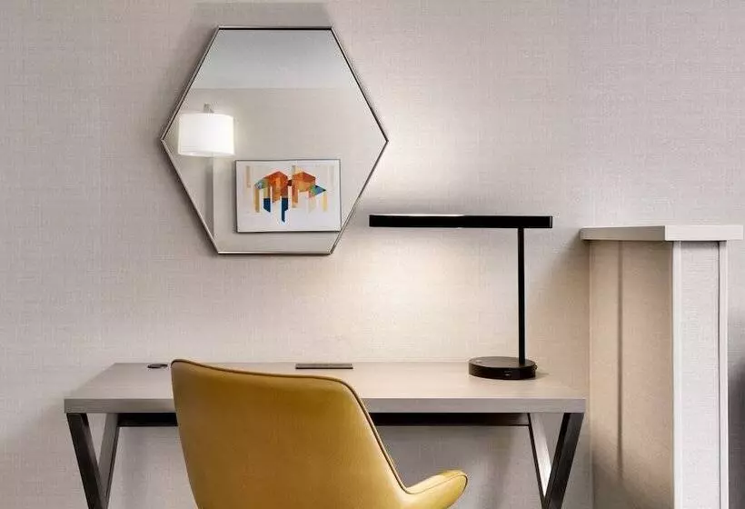 スイート, Holiday Inn Express And Suites Helena, An Ihg