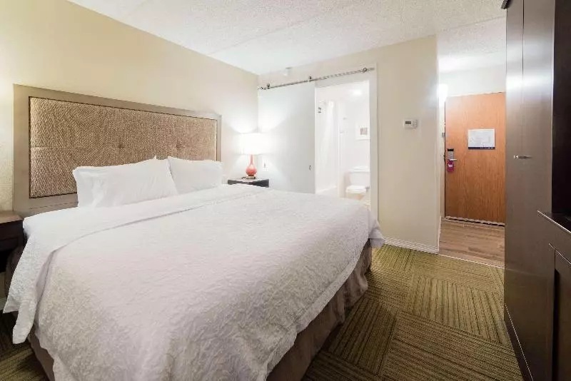 身障者適用スタンダードルーム, Holiday Inn Express And Suites Helena, An Ihg
