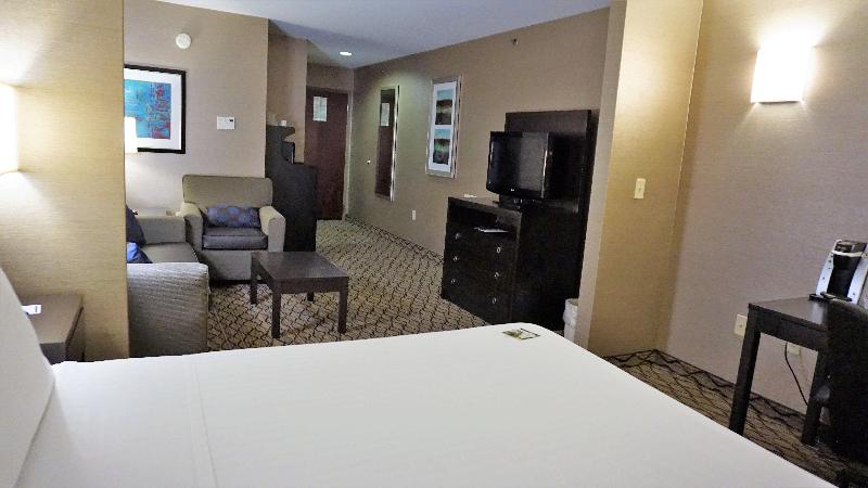 带大床的标准间, Holiday Inn Express & Suites Gibson, An Ihg