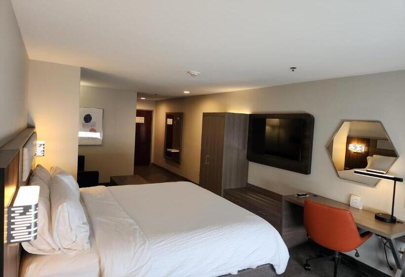 سوئیت با تخت بزرگ, Holiday Inn Express & Suites Perry, An Ihg