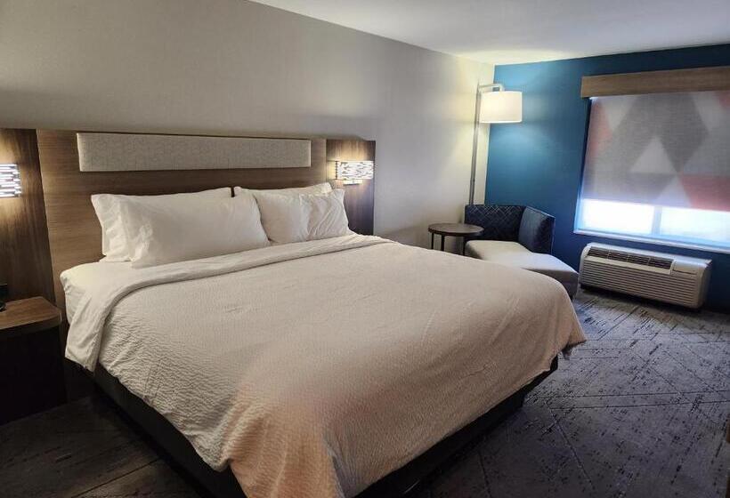 اتاق استاندارد با تخت بزرگ برای معلولان, Holiday Inn Express & Suites Perry, An Ihg