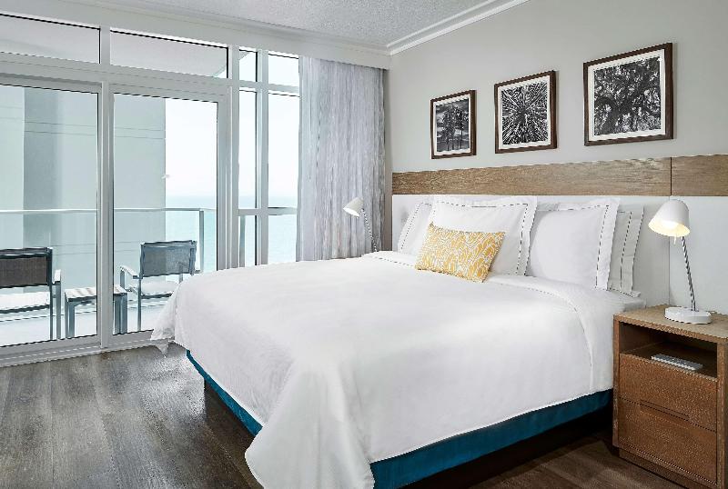 身障者適用キングサイズベッドルーム, Holiday Inn Exp Walterboro By Ihg