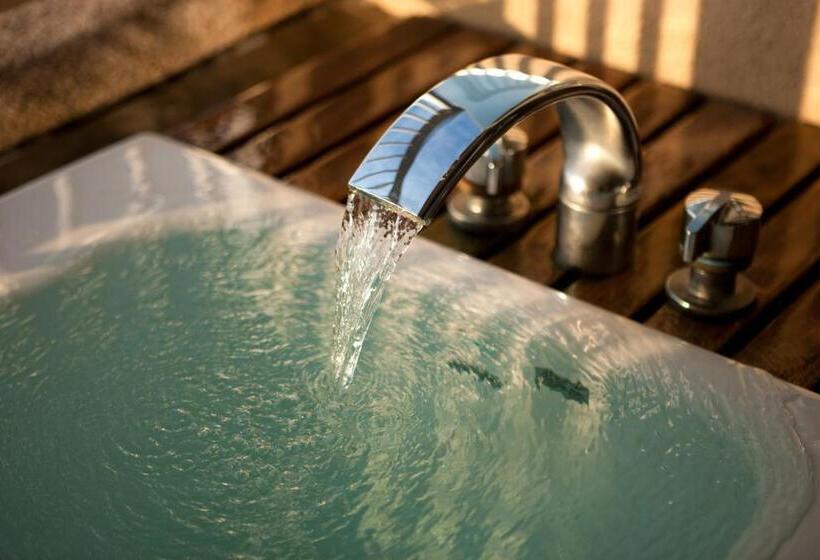 Номер Стандарт Трехместный, Uohan