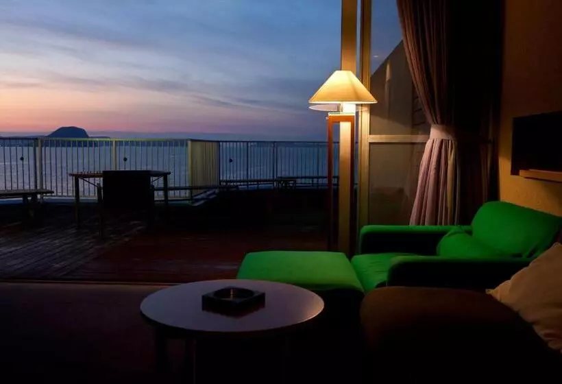 Suite con Terrazza, Uohan