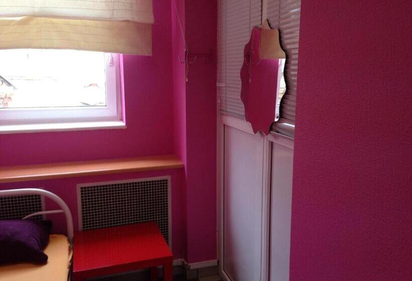 اتاق اکونومی یک تخته, City Center Hostel