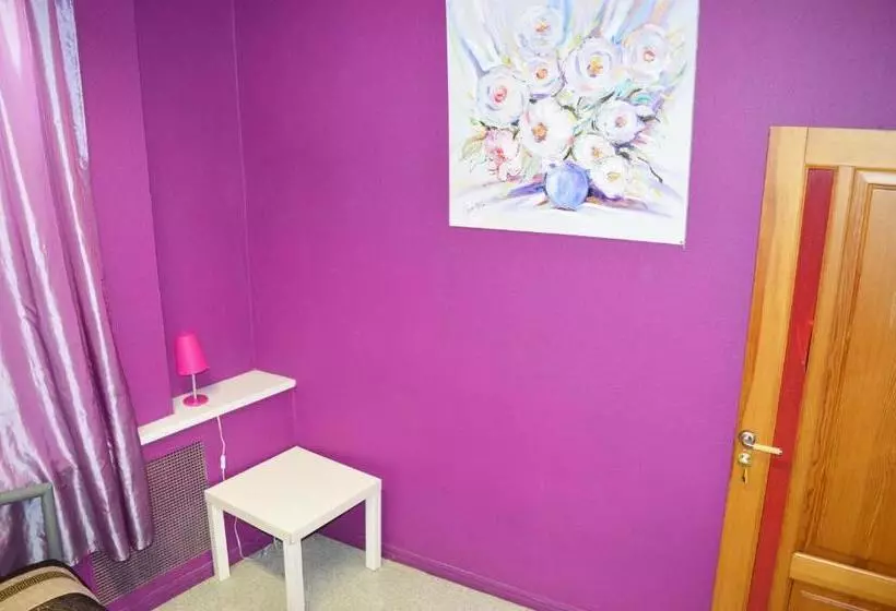 اتاق اکونومی, City Center Hostel