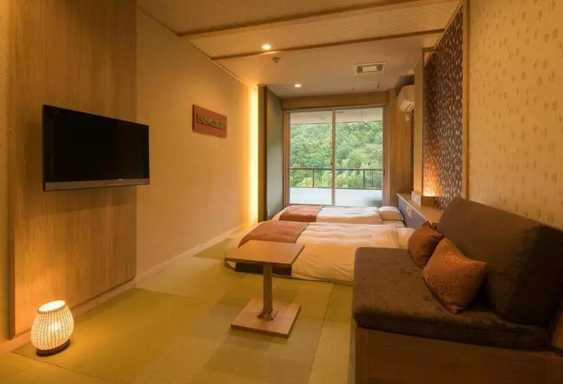 スタンダードトリプルルーム, Ryokan Fushioukaku