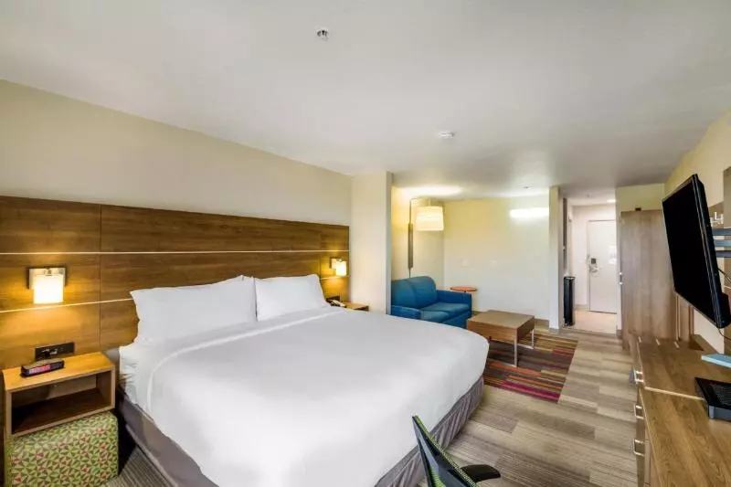 Standard-huone, Holiday Inn Express Hotel & Suites Columbus, An Ihg