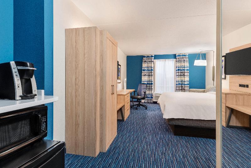 Стандартный Номер Кровать Кинг, Holiday Inn Express Dumfries Quantico, An Ihg