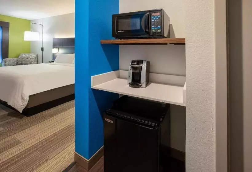 キングサイズベッドのスタンダードルーム, Holiday Inn Express & Suites Rockport   Bay View, An Ihg