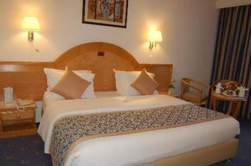 キングサイズベッドのスイートルーム, Holiday Inn Express & Suites Pecos, An Ihg