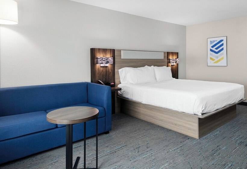 Люкс, Holiday Inn Express & Suites Roanoke Rapids Se By Ihg