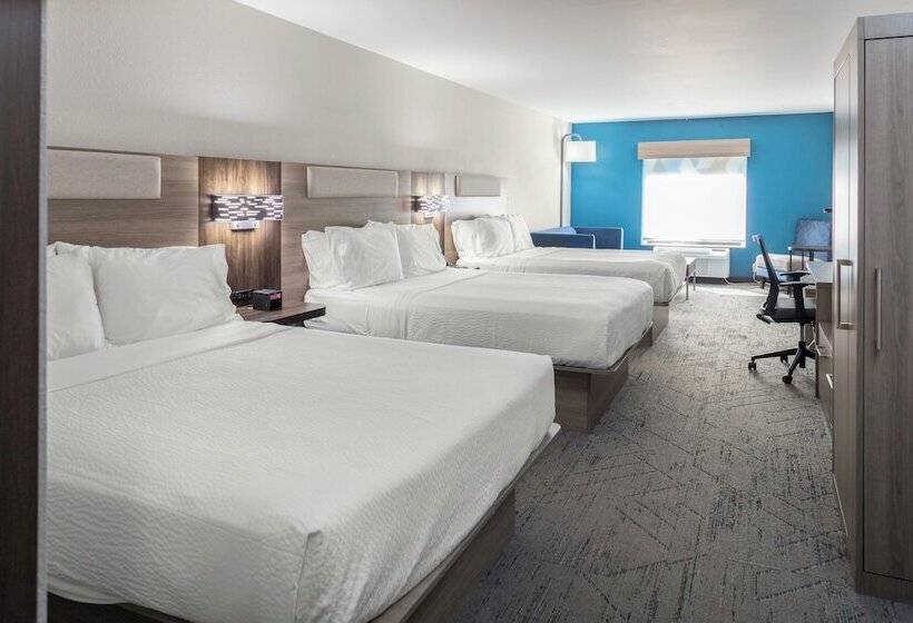 Люкс, Holiday Inn Express & Suites Roanoke Rapids Se By Ihg