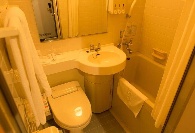 Номер Базовый Двуспальная Кровать, Nisshin Namba Inn