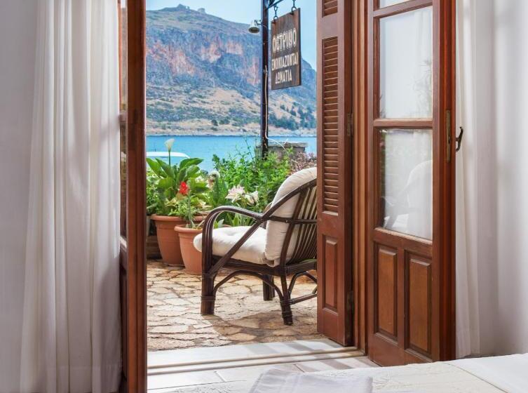 Номер Economy Боковой Вид на Море, Petrino Guesthouse