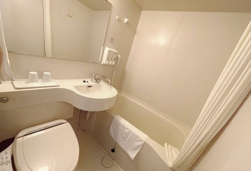 Standart Tek Kişilik Oda, Toyoko Inn Yokohama Shinkoyasu Ekimae