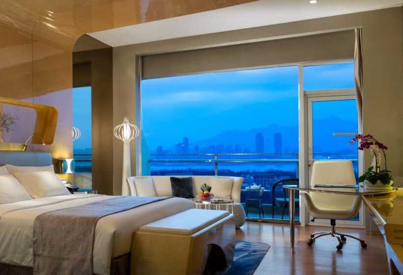 Номер Deluxe с Видом, Wyndham Grand Qingdao