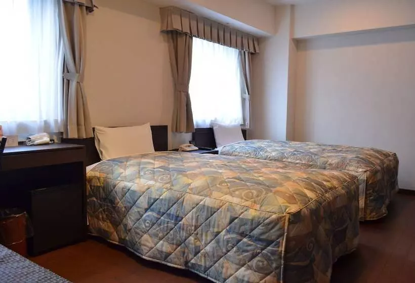 اتاق اجرایی, Yokohama Mandarin