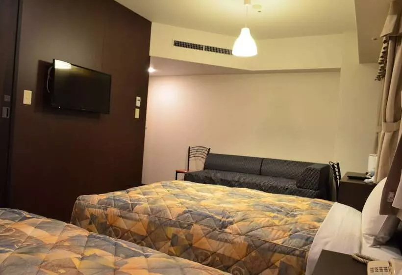 اتاق اجرایی, Yokohama Mandarin