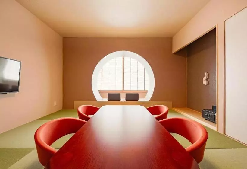 スタンダード4人部屋, Arima Kirari