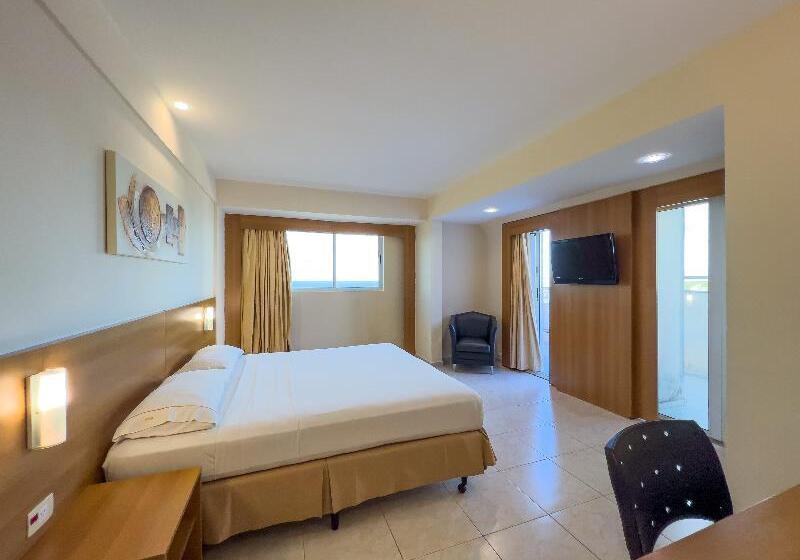 キングサイズベッドのスタンダードルーム, Best Western Plus Lake Worth