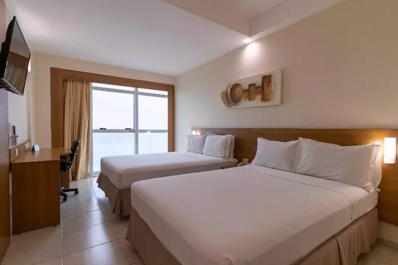 キングサイズベッドのスタンダードルーム, Best Western Plus Lake Worth