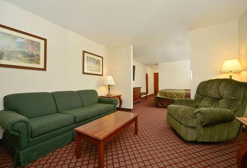 מיטת קינג בסוויטה, Best Western River Cities