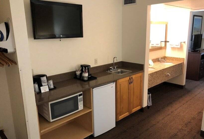 스위트, Best Western Yellowstone Crossing