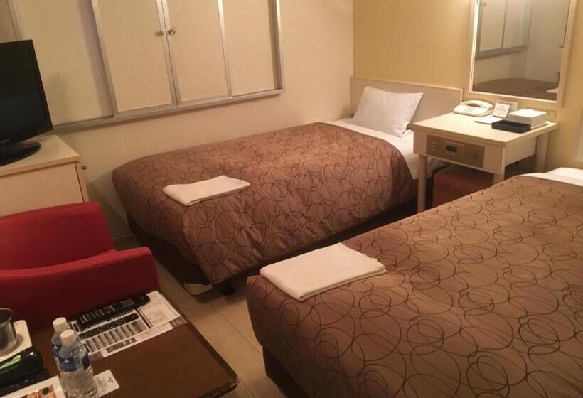 غرفة أساسية, Chitose Daiichi