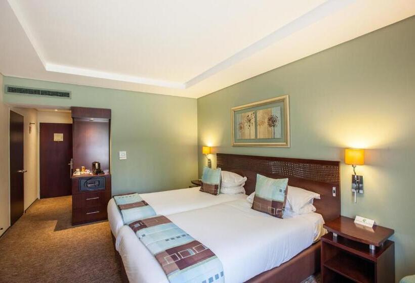 Номер Стандарт, City Lodge Hotel Lynnwood