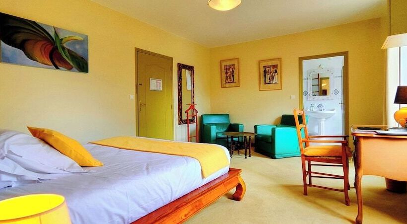 Номер Superior, Logis Hotels Domaine Du Châtelard