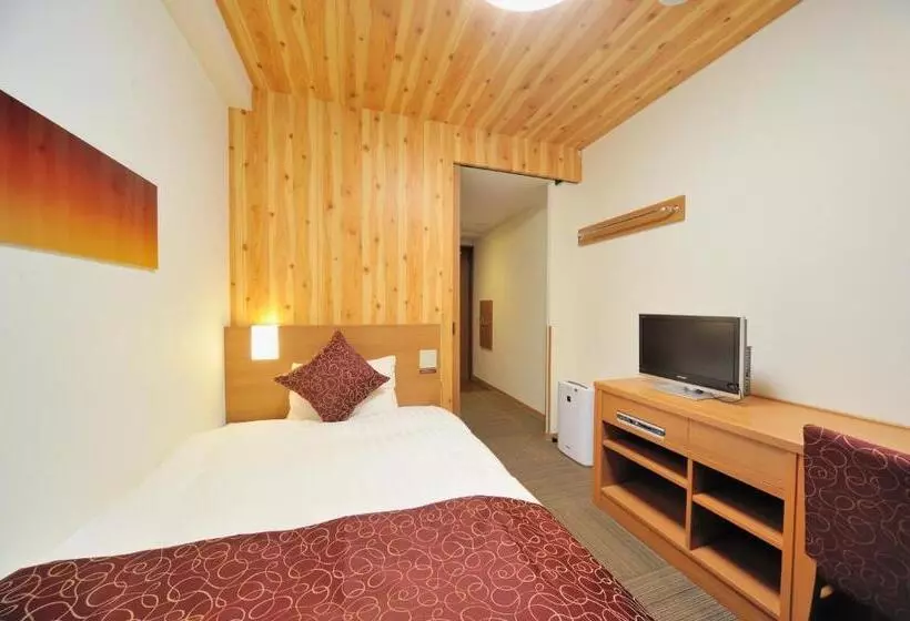 Economy Yhden Hengen Huone, Tennen Onsen Taho No Yu Dormy Inn Niigata
