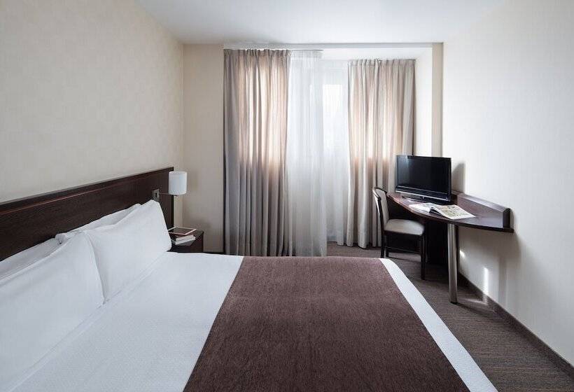 اتاق استاندارد, Lugano Barcelona