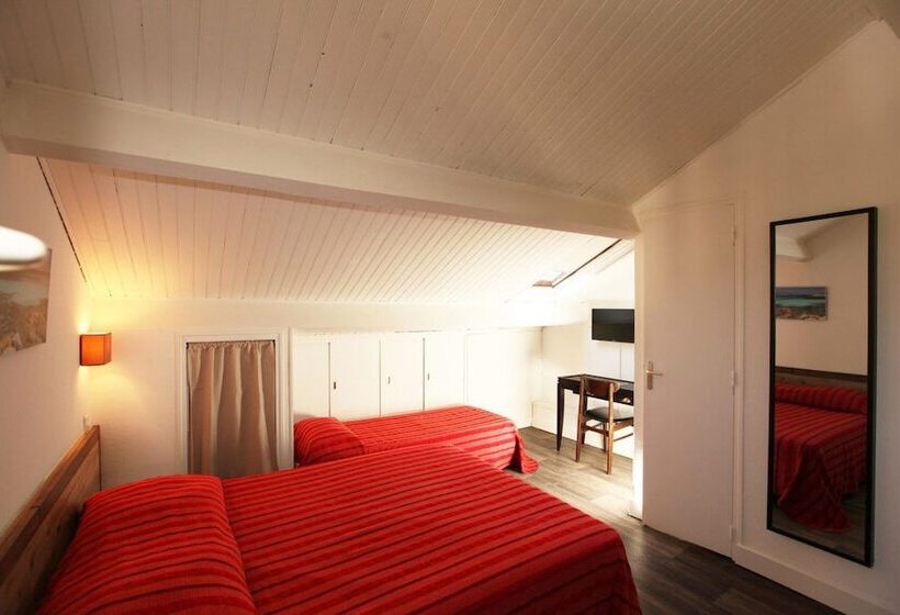 Трехместный Номер Стандарт Вид на Сад, U Pozzu