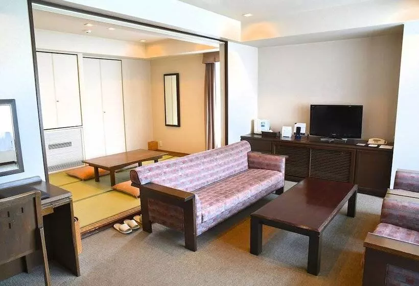 スイート, Karuizawakurabu Hotel 1130 Hewitt Resort