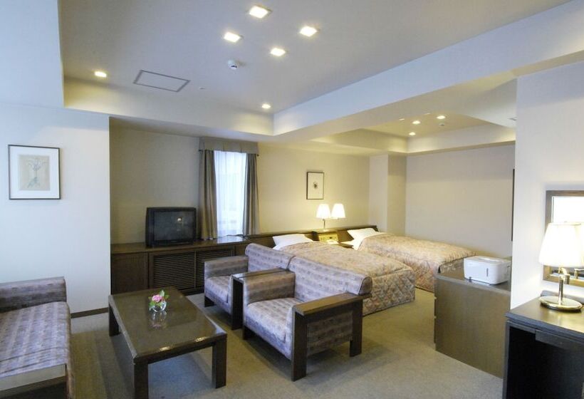 جناح, Karuizawakurabu Hotel 1130 Hewitt Resort