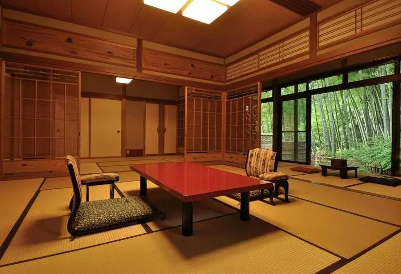 Standard-huone, Koshi No Yado Takashimaya