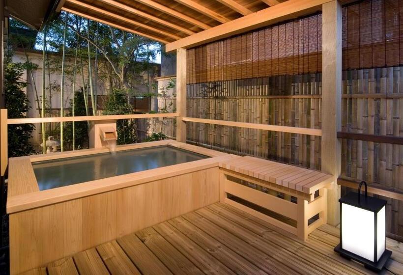 غرفة قياسية, Koshi No Yado Takashimaya