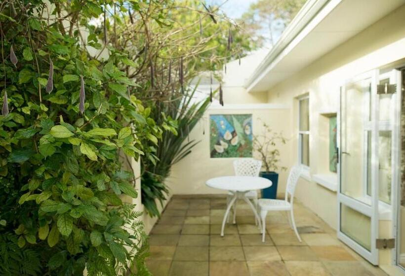 اتاق سوپریور با تخت بزرگ, Last Word Constantia