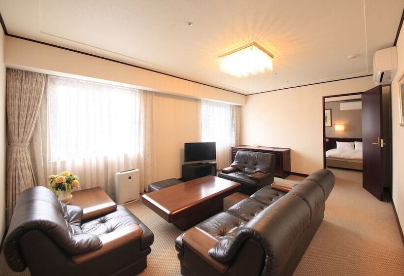 스위트, Quintessa Hotel Ogaki