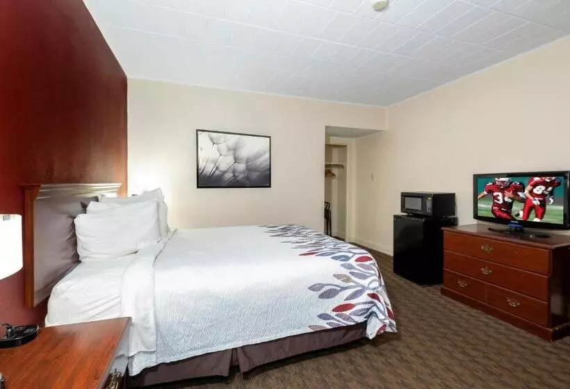 キングサイズベッドのスーペリアルーム, Red Roof Inn & Suites Hazleton