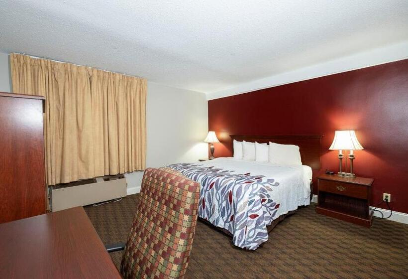 جناح لذوى الاحتياجات الخاصة, Red Roof Inn & Suites Hazleton