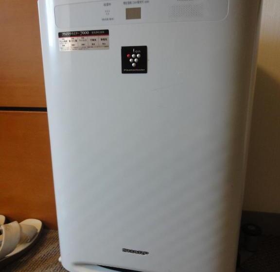 ダブルベッドのベーシックルーム, Route Inn Yokohama Bashamichi