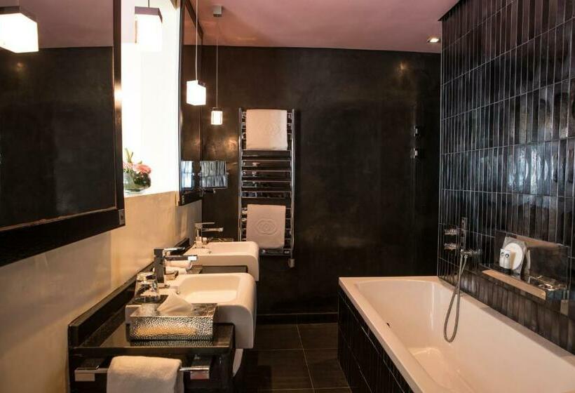 带大床的豪华间, Sofitel Casablanca Tour Blanche