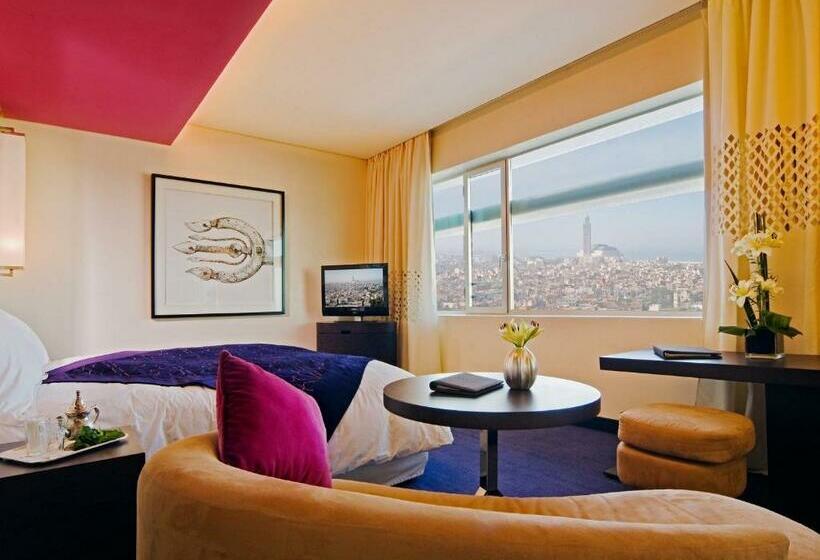 带大床的豪华间, Sofitel Casablanca Tour Blanche